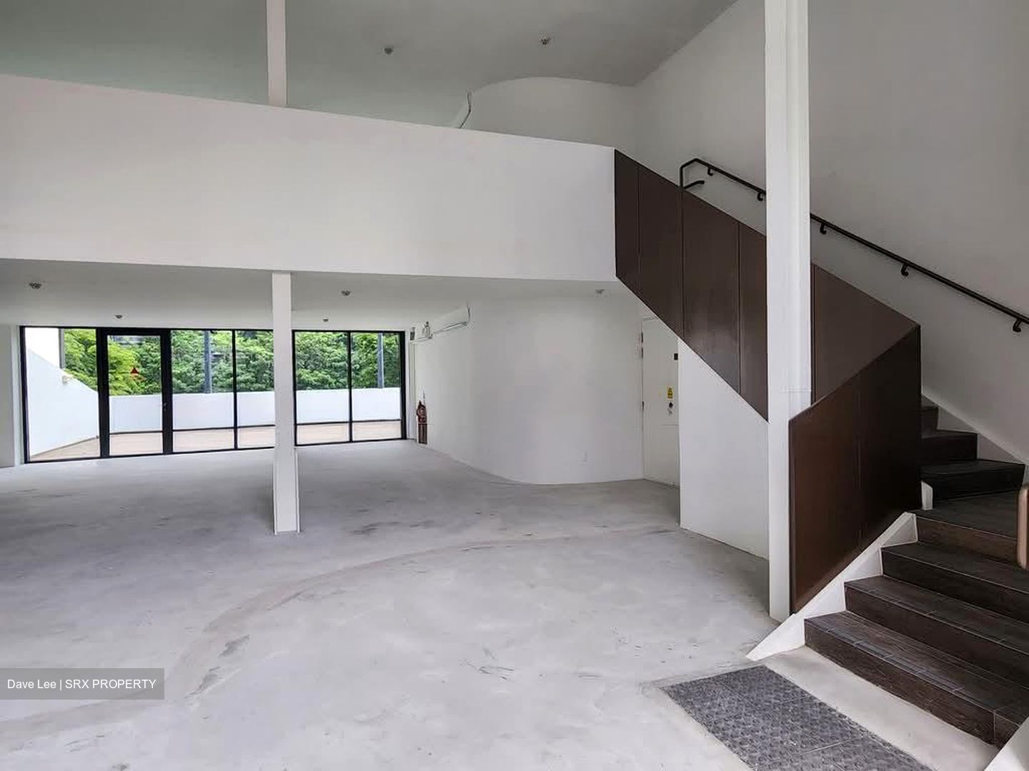 North Canal Road (D1), Office #595207271